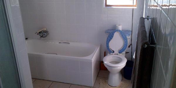Gansbaai Lodge & Backpackers Екстериор снимка